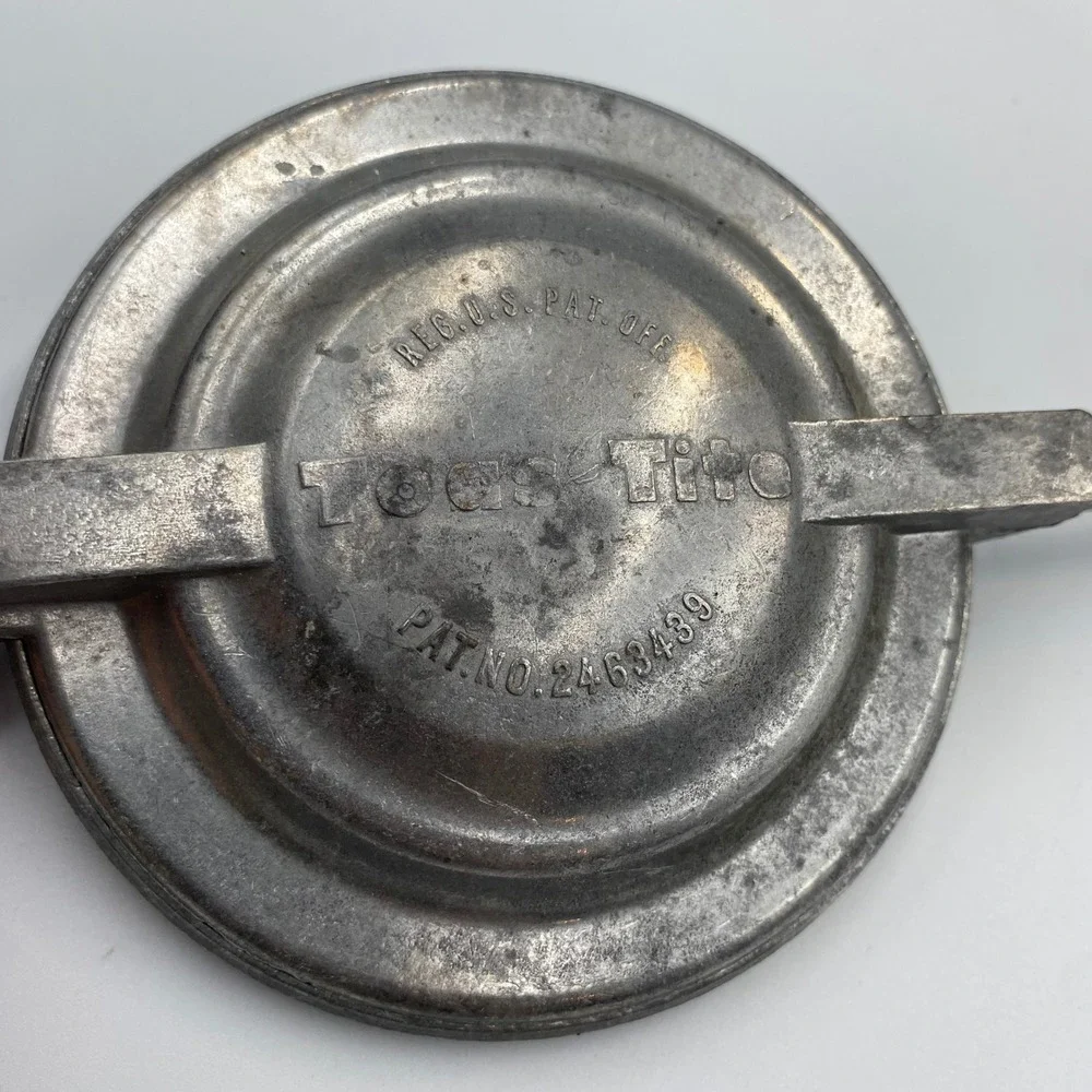 Vintage Toas-Tite Aluminum‎ Pie Iron Sandwich Maker Campfire Tool Pat 2463439